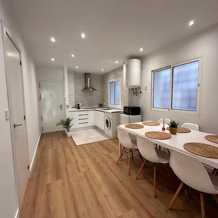 Claveles De Luxe Apartment *